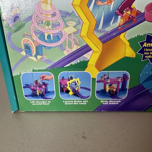 Tyco Skate City n the Roller Girls Salon Playset Vintage 1996 New 90s Toy 2088-1 - Picture 3 of 16
